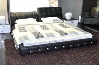 /album/wwwmueblesbetncourth-com/camas-modernas-camas-doble-en-cuero-y-con-piedras-en-murano-20120814110023-jpg/